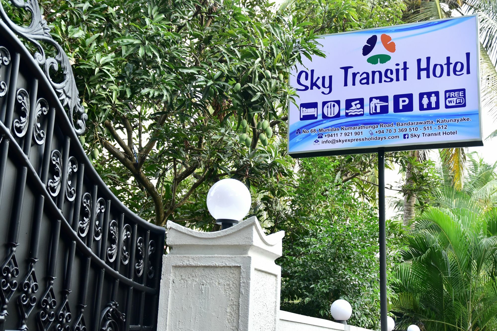 Sky Transit Hotel Katunayaka Exteriér fotografie